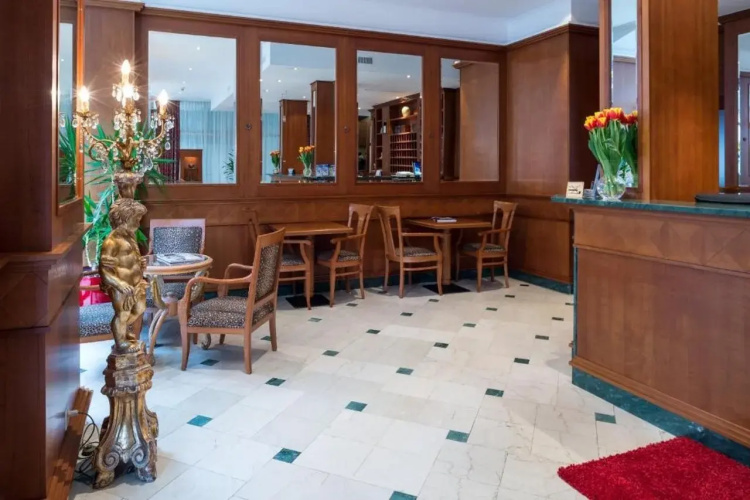 Hotel Diplomate