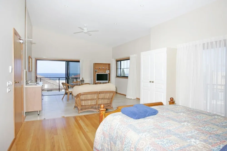 Suite with balcony