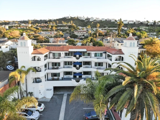 Standard Double room with ocean view