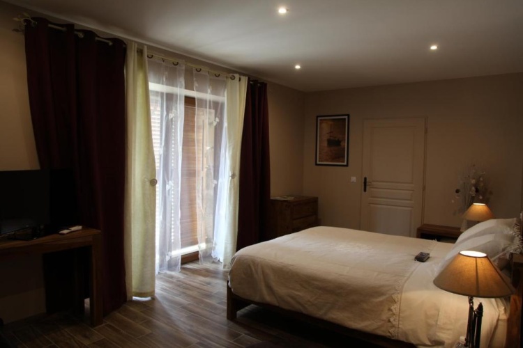 Standard Double room with view