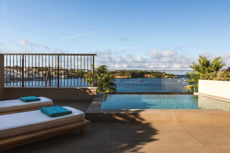 Castello Infinity Suites - Adults Only photo 23