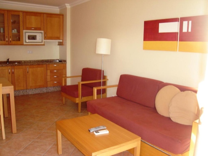 1 Bedroom Apartment