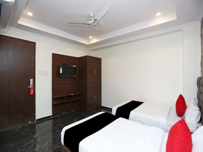 Capital O 26694 Hotel Anubhav