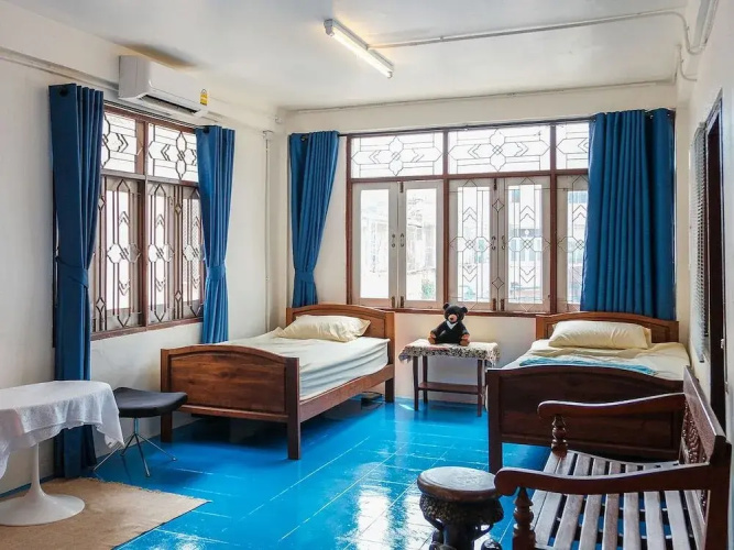 Moong Samyan Hostel and Gallery
