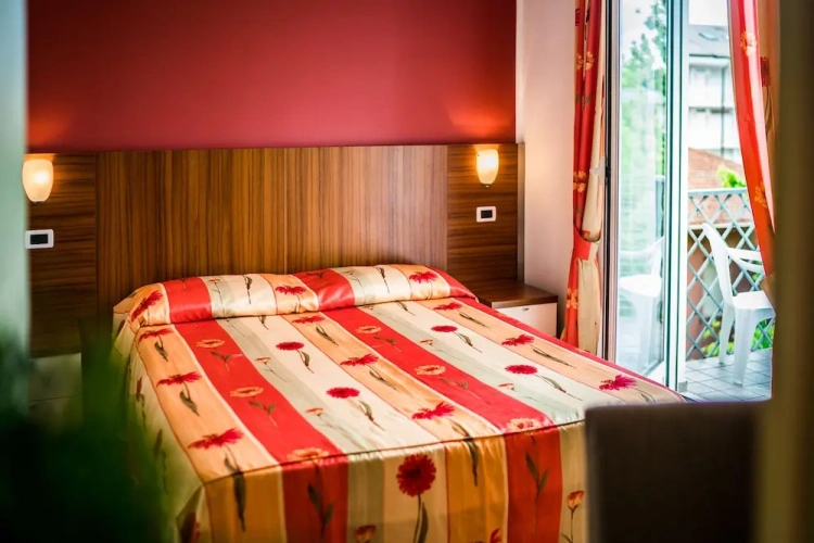 Superior Double room with balcony