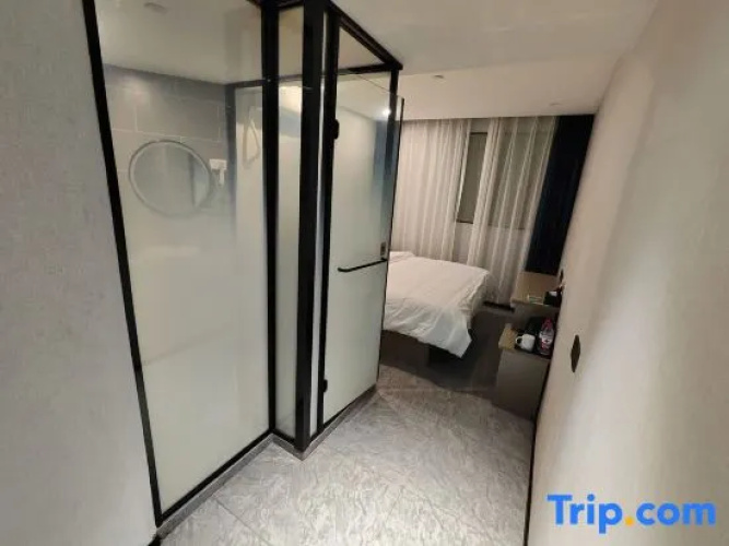 Shanghai Yake Hotel