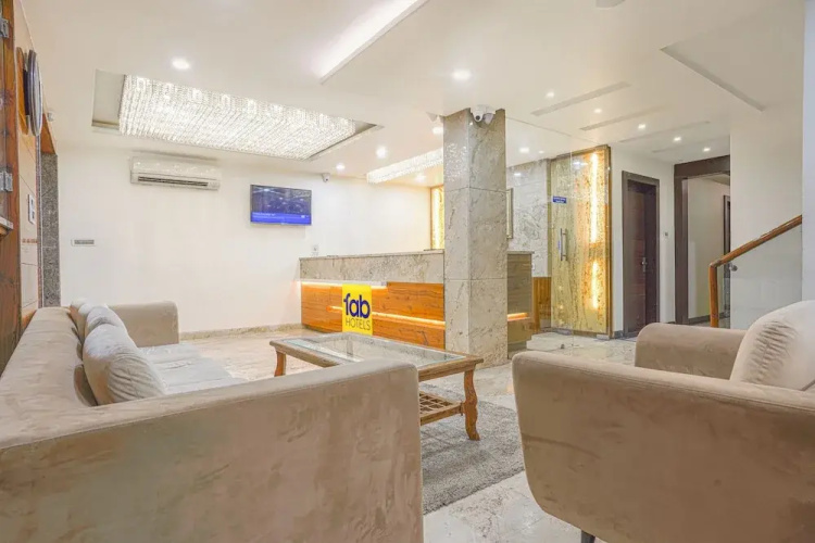 FabHotel Jewel Palace