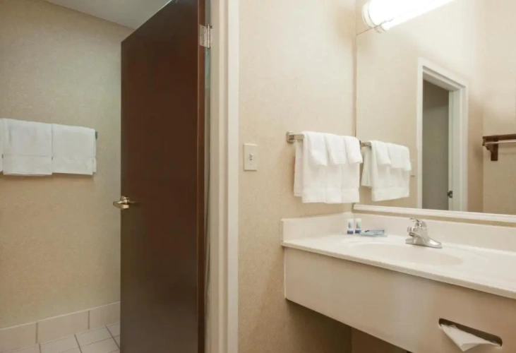Standard Sextuple room