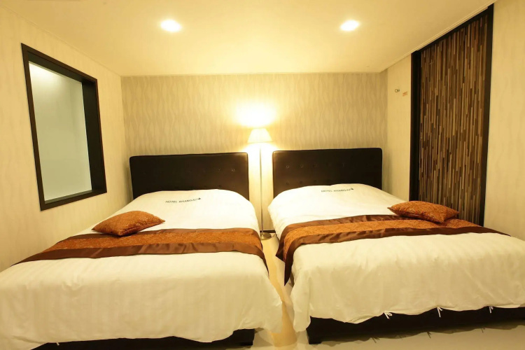 Hotel Rhangju