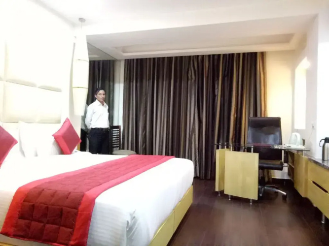 Hotel Aerotech by OYO Rooms