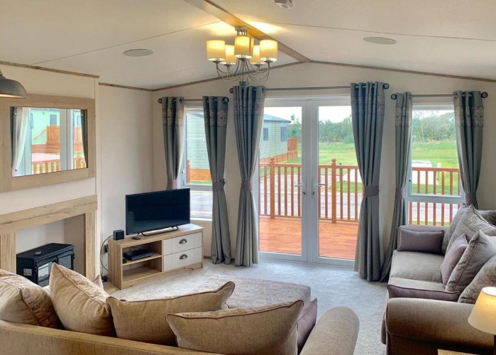 2 Bedrooms Cottage