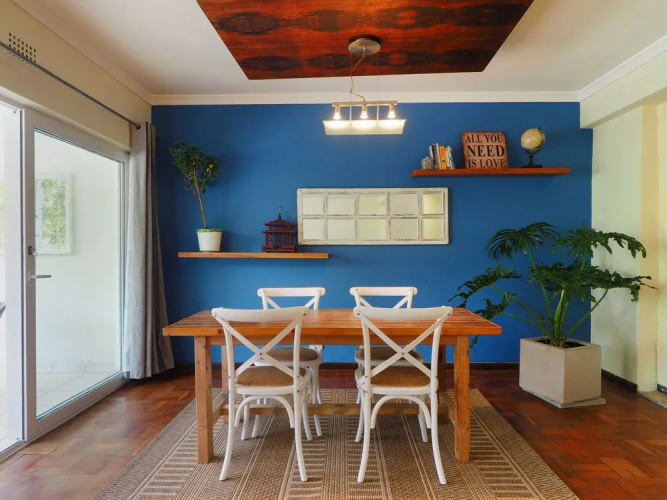 6 The Apartment