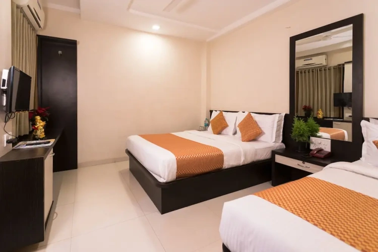 Deluxe Triple room