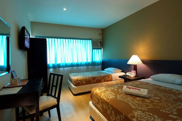 Dynasty Tourist Inn