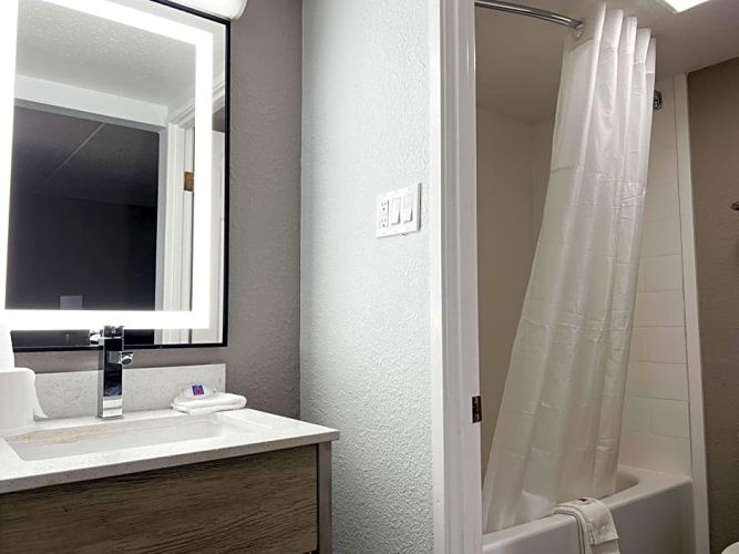 Deluxe Double room with view