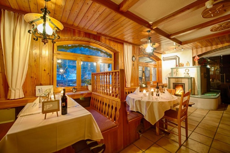 Standard Double room with mountain view