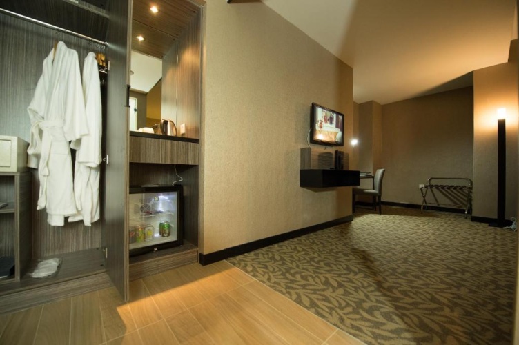 Deluxe Double room with view