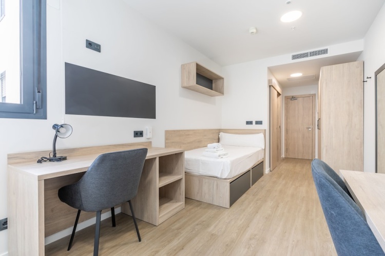 Single Apartment
