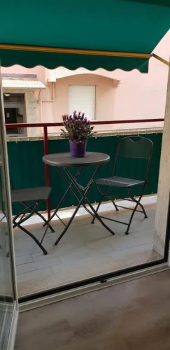 Nice and Easy Apartment