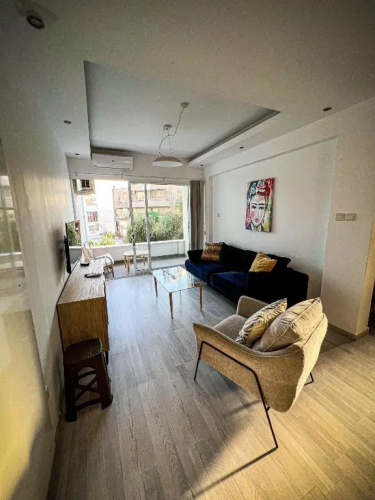 200M From Beach 2 Bedroom