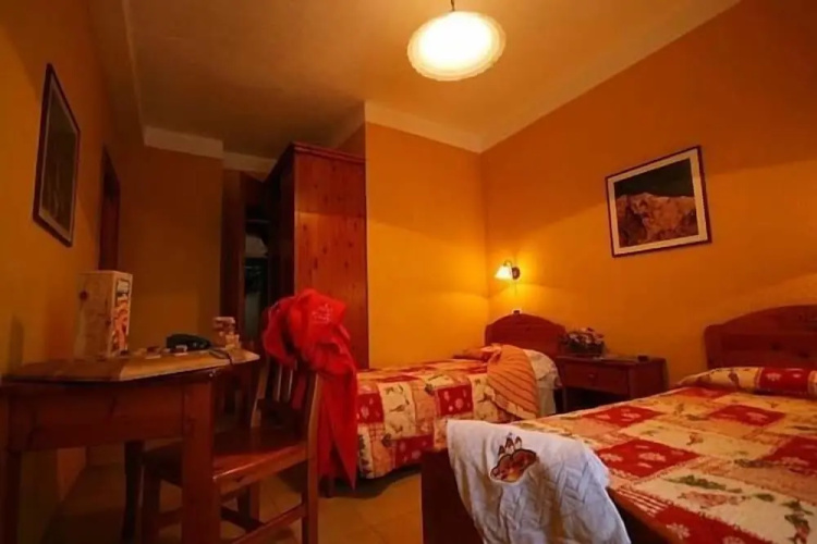 Hotel Tivet