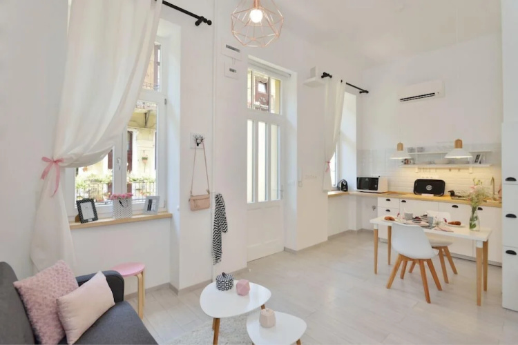 Klauzal 33 Apartment I.