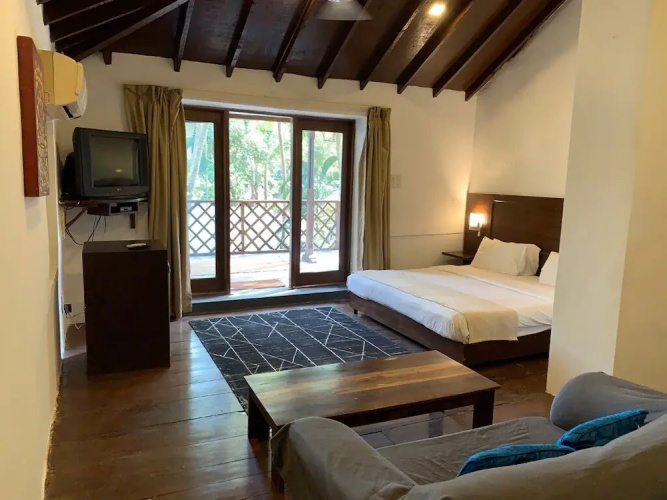 Casa Candolim Beach Front