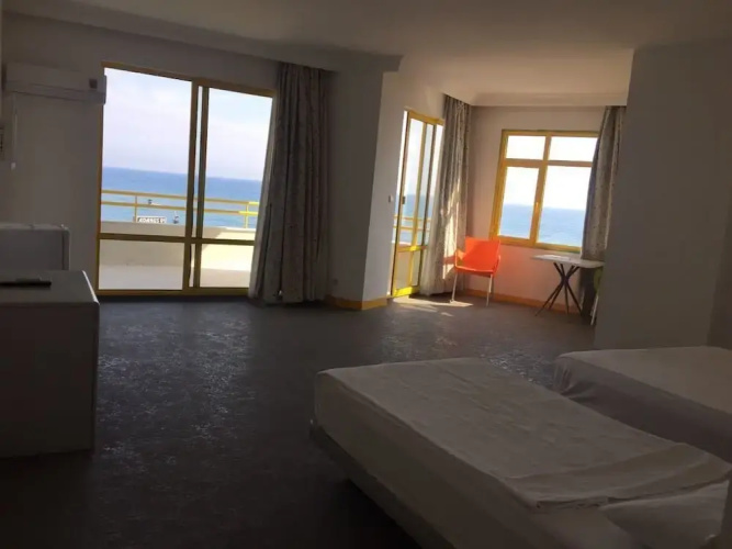 Relax Beach Hotel — фото 3