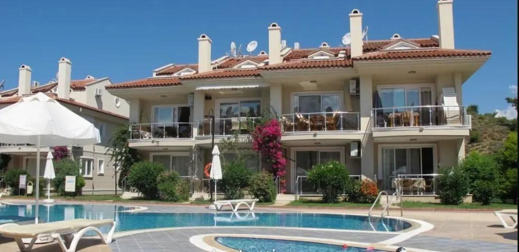 Villa AQ14 by JoyLettings