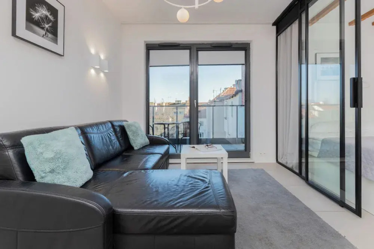 Browar Gdański 51 Apartment by Renters