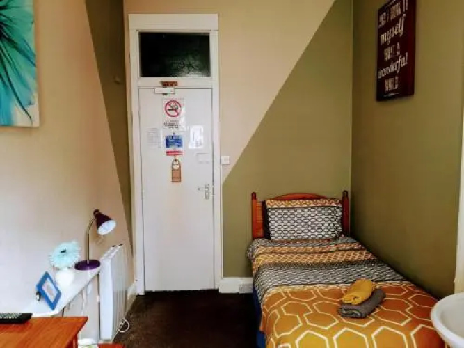 Aabalree Guest House