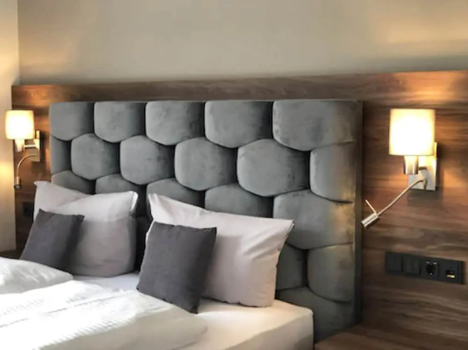 Intergroup Business Und Design Hotel