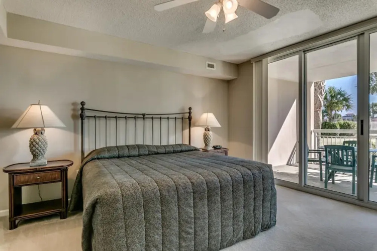 Barefoot Resort North Tower by Condo-World