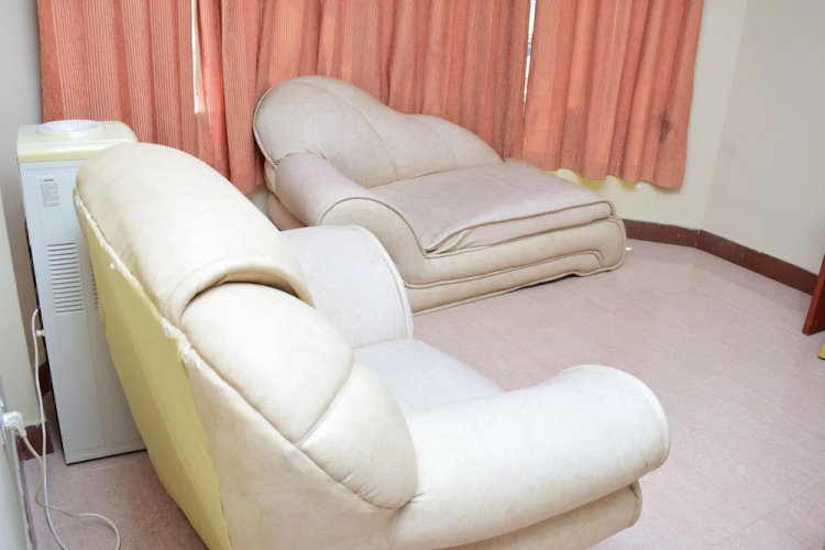 G & G Hotel Ltd