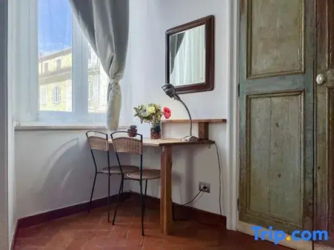 Inn Pantheon Home