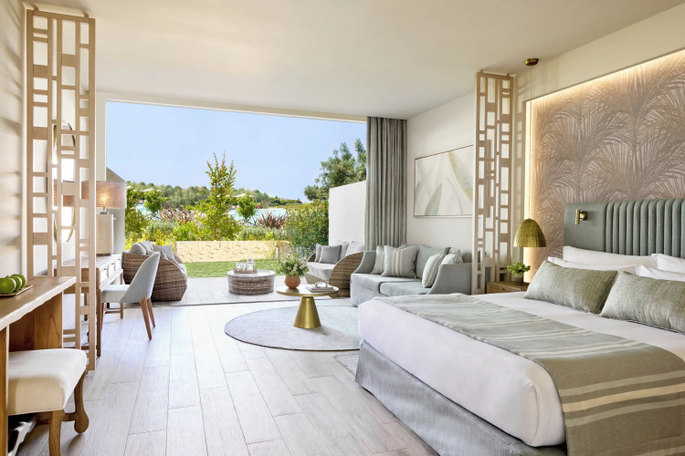 Porto Sani Hotel