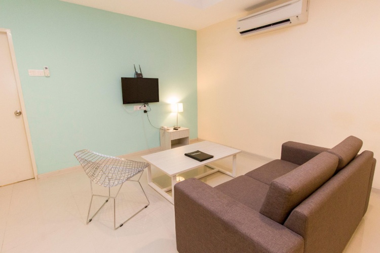 1 Bedroom Standard Suite