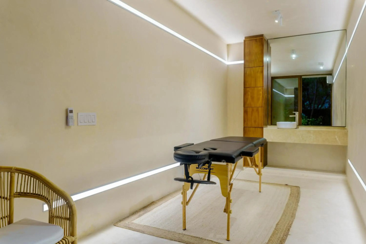 106 Beautiful Garden Apartment with Private Pool