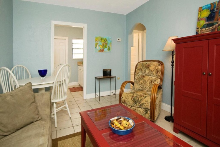 1 Bedroom Apartment