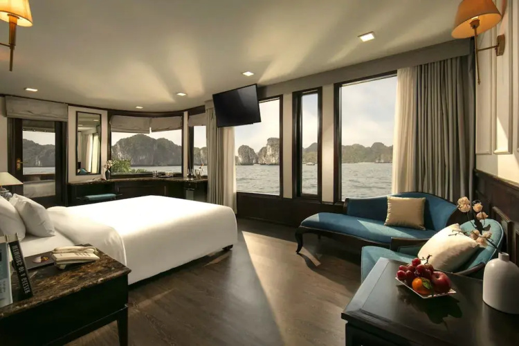 Amanda Luxury Cruise