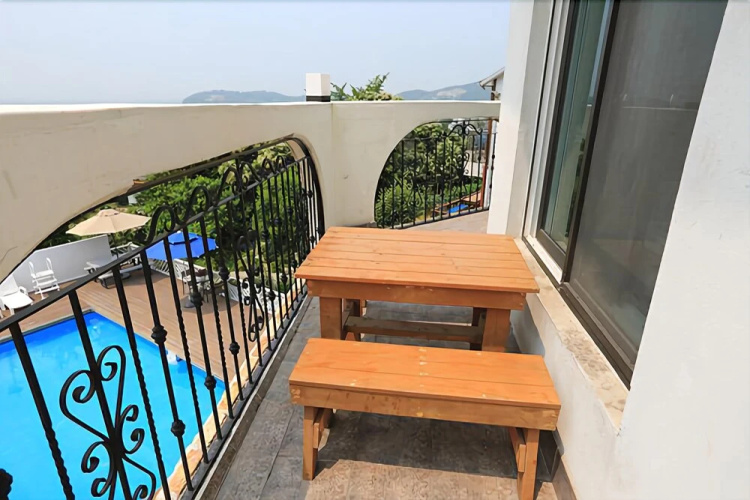 Ganghwa Rulru Ralra Pension