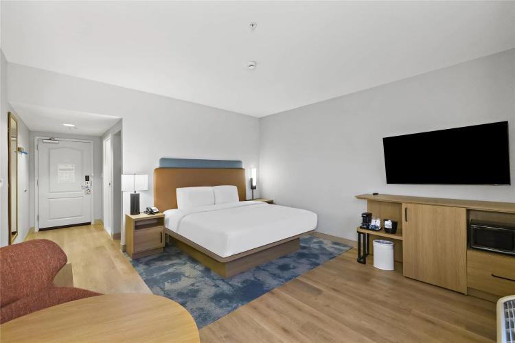 Hampton Inn & Suites Lancaster photo 8