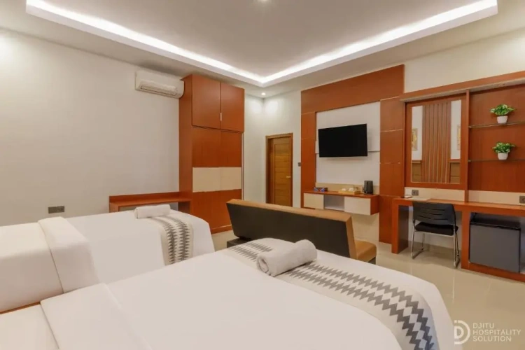 Standard Twin room