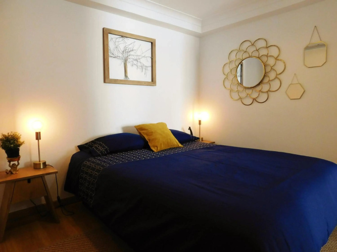 Alfama T1 Travel