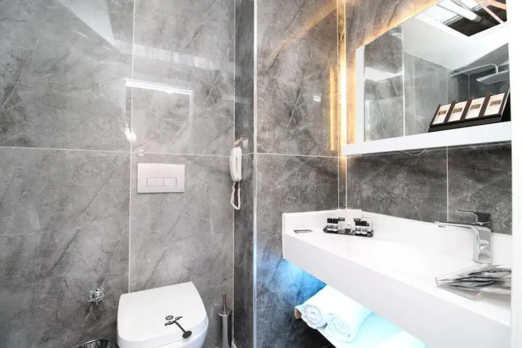 Laroxx Hotel Lara