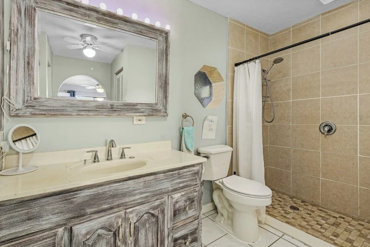 3 Bedrooms Cottage