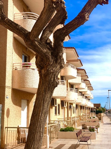 2 Bedrooms Apartment with balcony