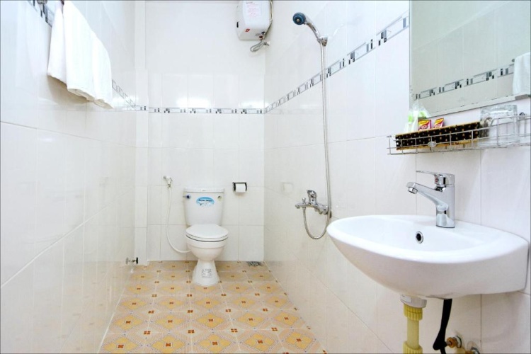 Standard Triple room with balcony