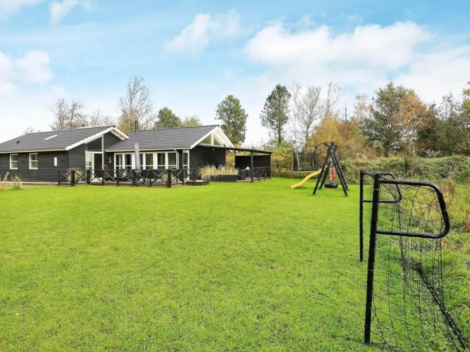 10 Person Holiday Home in Jerup