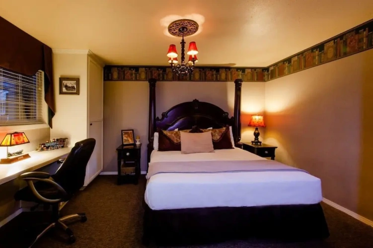 Double Suite